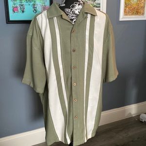 Island Shores men’s short sleeve dress shirt Large